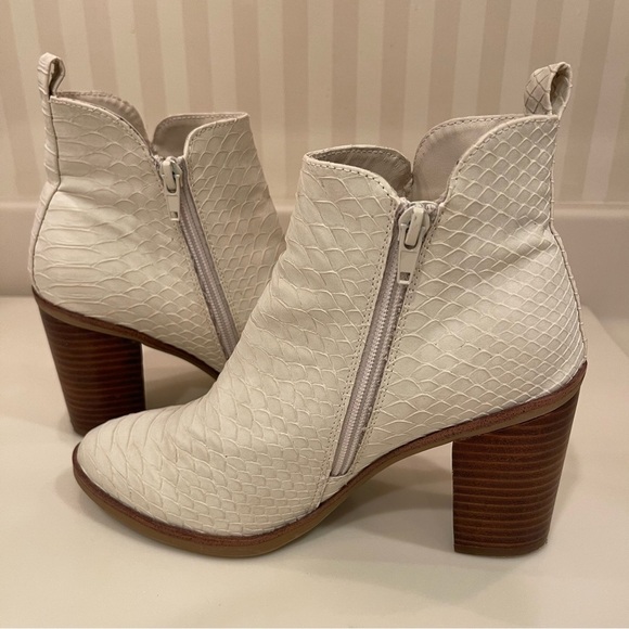 Mia Barby Ivory Python Side Zip Ankle Bootie - Picture 7 of 16